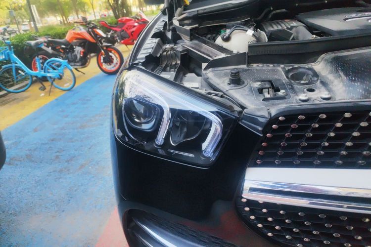 奔驰GLE新能源 2021款 GLE 350 e 4MATIC车身外观8