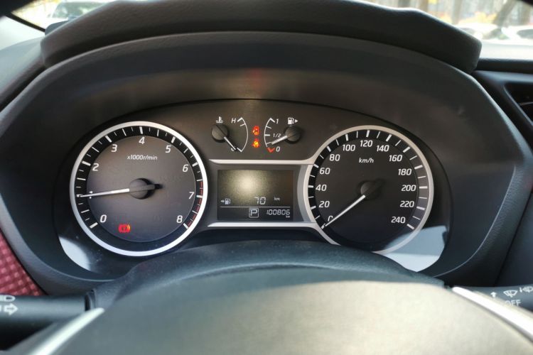 日产 蓝鸟 2019款 1.6L CVT智联智酷版 国V中控内饰14