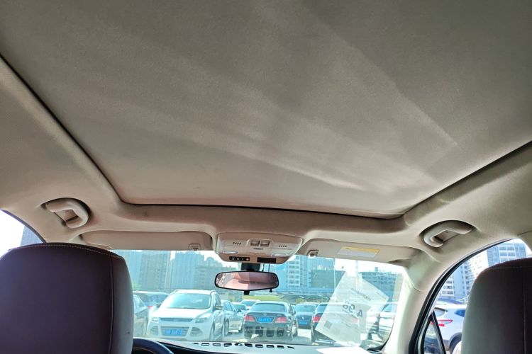 别克 昂科威 2015款 20T 四驱豪华型中控内饰22