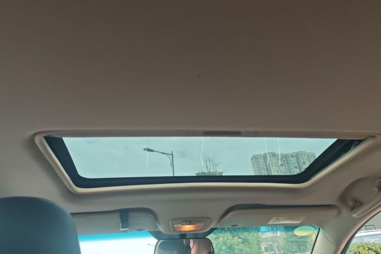 宝骏560 2015款 1.8L 手动豪华型局部细节22