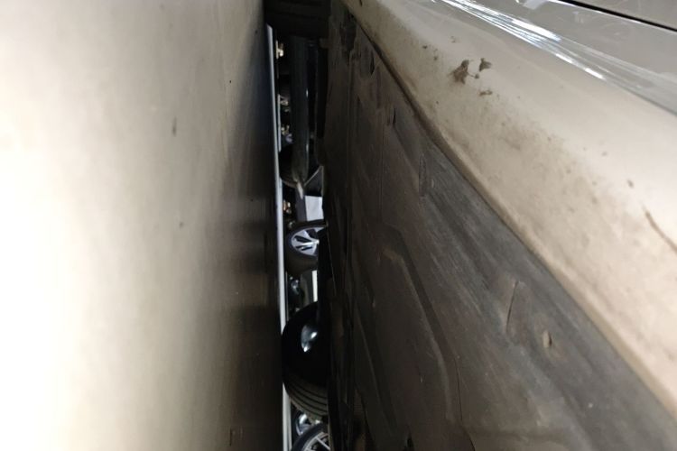 宝马3系 2019款 320i M运动曜夜版局部细节9001