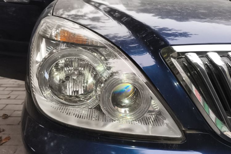 别克GL8 2014款 2.4L 经典版车身外观8