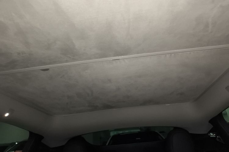 特斯拉 Model Y 2023款 后轮驱动版中控内饰22