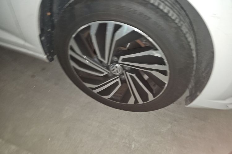 大众 速腾 2019款 280TSI DSG豪华型 国V车身外观10