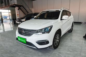 比亚迪 宋 2018款 1.5TID 自动智联尊贵型