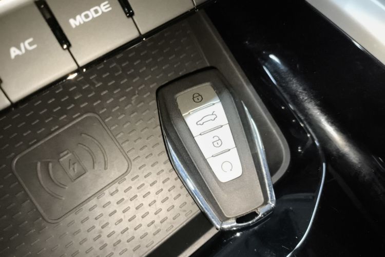 吉利汽车 星瑞 2025款 东方曜 2.0TD 望月版中控内饰11