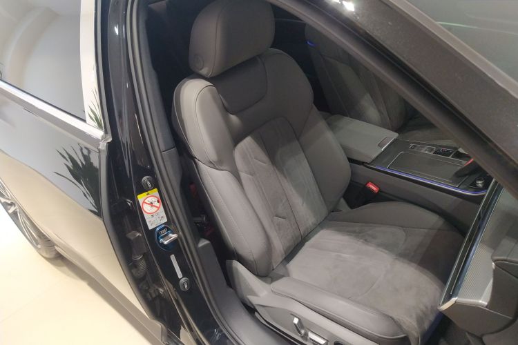 奥迪A6L 2023款 40 TFSI 豪华动感型局部细节41