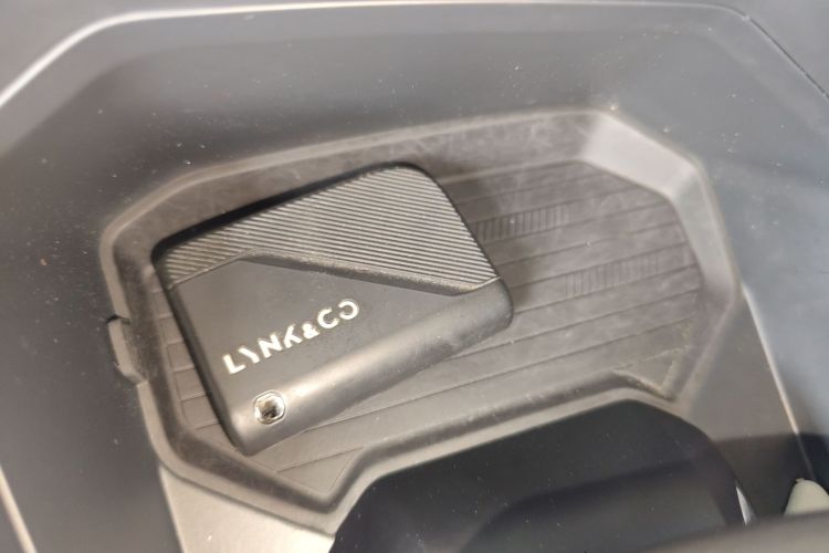 领克06 EM-P 2020款 PHEV Plus中控内饰11