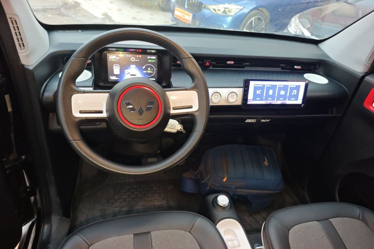 五菱汽车 宏光MINIEV 2022款 GAMEBOY 200km 玩咖款 磷酸铁锂中控内饰12