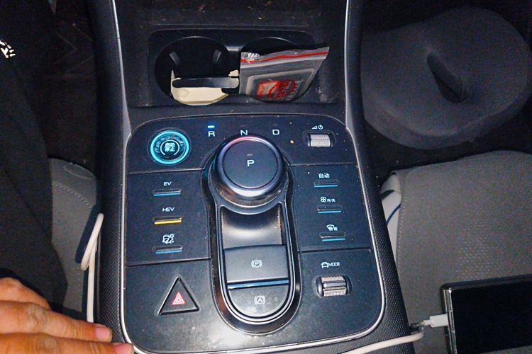 比亚迪 驱逐舰05 2024款 荣耀版 DM-i 55KM 豪华型中控内饰18