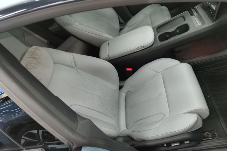 蔚来ET5 2024款 75kWh局部细节41