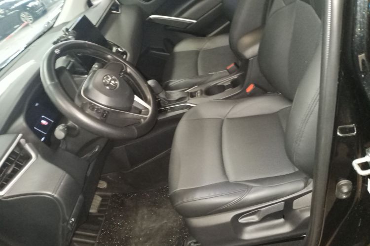 丰田 锋兰达 2024款 2.0L CVT精英版局部细节19