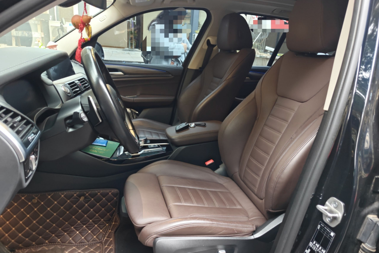 宝马X3 2021款 xDrive28i M运动套装中控内饰19