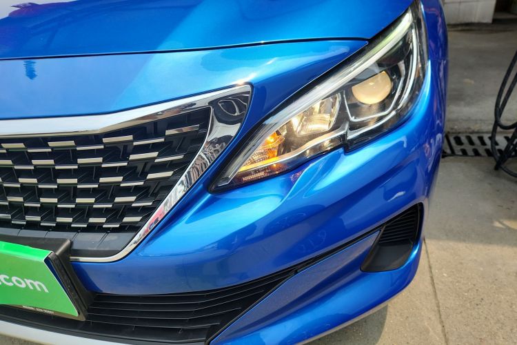 标致408 2019款 350THP 自动豪华版 国V车身外观36