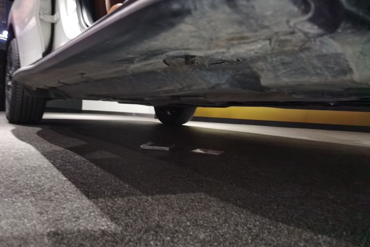 奔驰GLC 2023款 GLC 260 L 4MATIC 动感型 7座局部细节9001