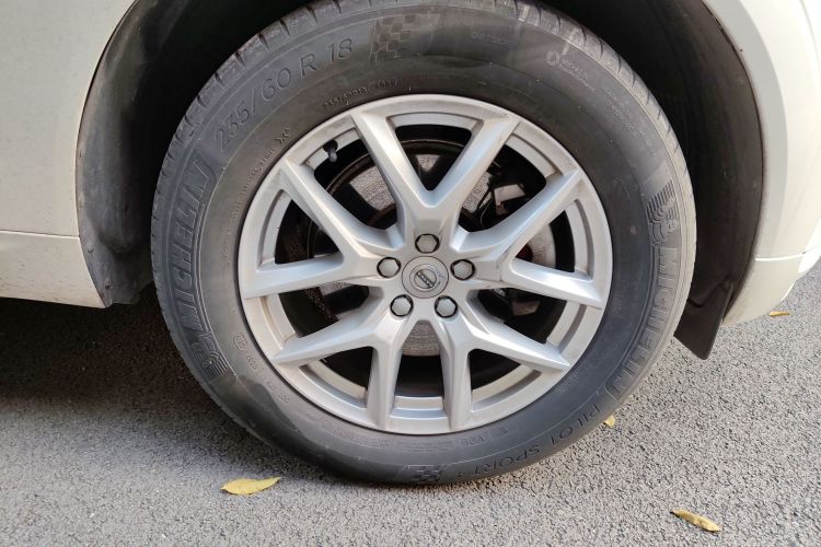 沃尔沃XC60 2020款 T5 四驱智逸豪华版车身外观10