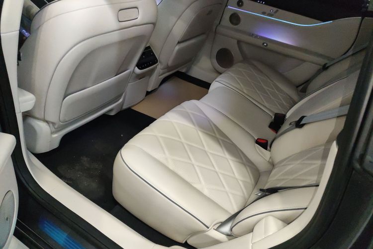 鸿蒙智行 享界S9 2025款 增程 Max+中控内饰7004