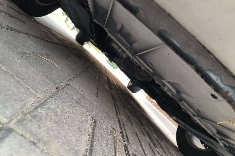 别克 君威 2015款 1.6T 领先技术型局部细节9008