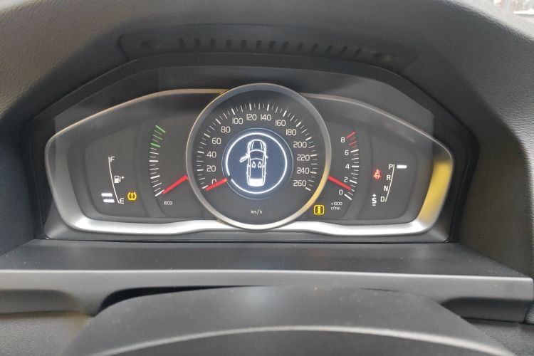 沃尔沃S60 2018款 S60L T3 智进进取版中控内饰14