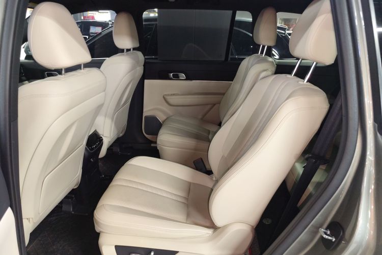 理想汽车 理想ONE 2020款 增程6座版中控内饰21