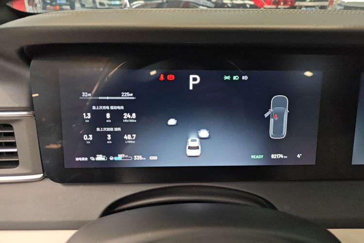 理想汽车 理想ONE 2020款 增程6座版局部细节14