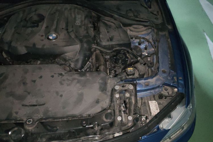 宝马3系 2019款 320Li M豪华套装局部细节9007