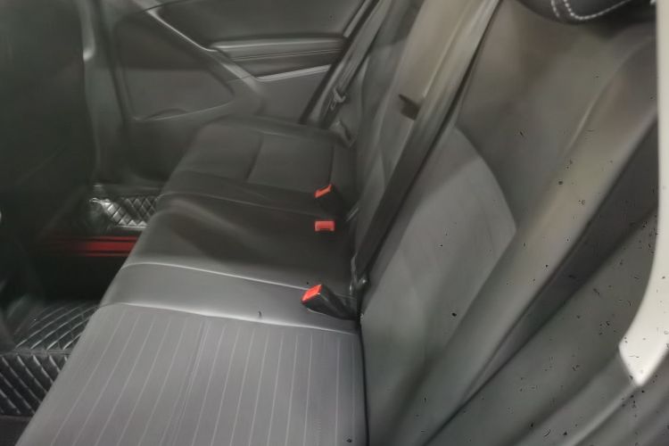 大众 途观 2017款 300TSI 自动两驱丝绸之路风尚版中控内饰7004