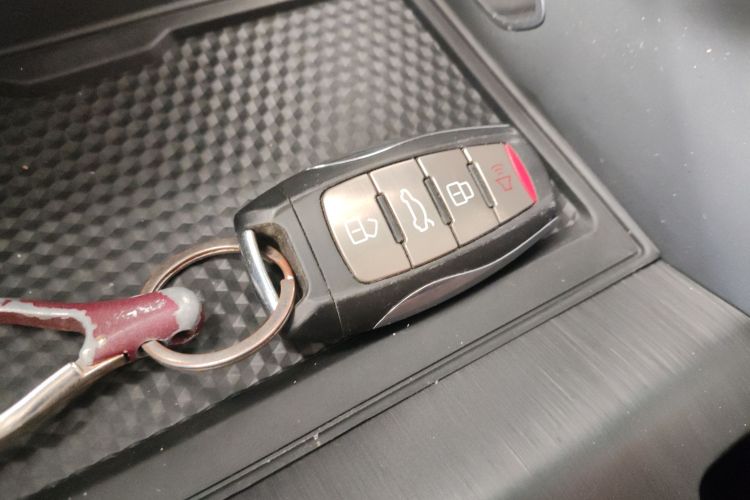 哈弗H6 2021款 国潮版 1.5T 自动都市版中控内饰7001