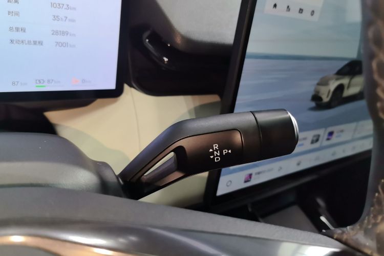 领克08 EM-P 2023款 245km 超长续航Halo局部细节18