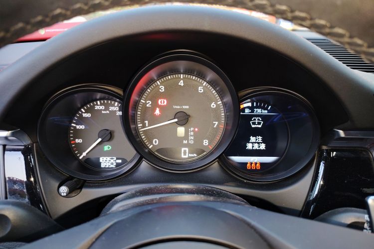 保时捷 2023款 Macan 2.0T中控内饰14