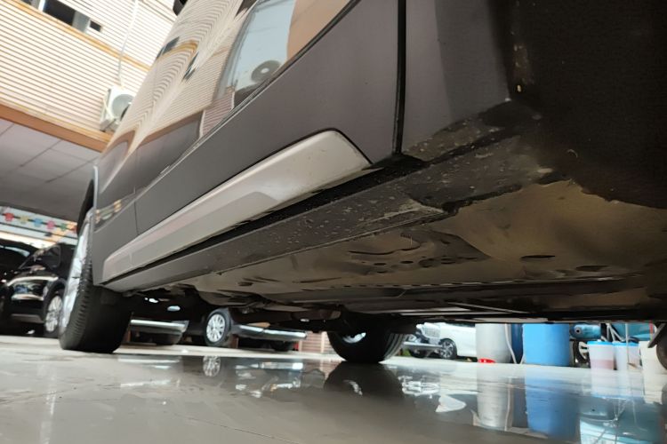 凯迪拉克XT4 2018款 28T 两驱领先型局部细节9001