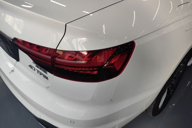 奥迪A4L 2024款 40 TFSI 时尚动感型车身外观9