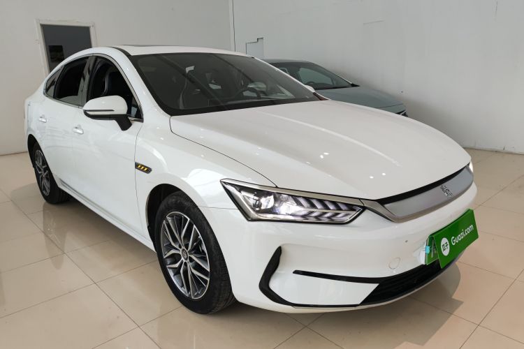 比亚迪 秦PLUS 2021款 EV 500KM 豪华型车身外观3