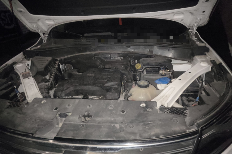 荣威RX5 2016款 20T 两驱手动互联网智惠版局部细节24