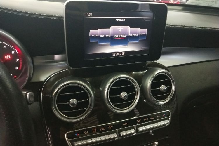 奔驰GLC 2016款 GLC 260 4MATIC 动感型局部细节16