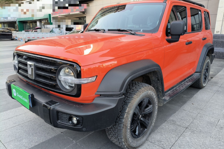 坦克300 2024款 2.0T 挑战者车身外观1