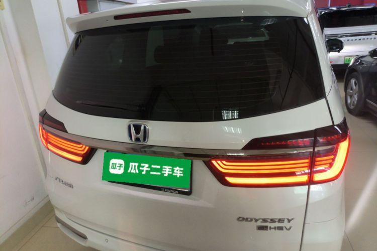 本田 奥德赛 2022款 2.0L e:HEV 锐·领享版车身外观6