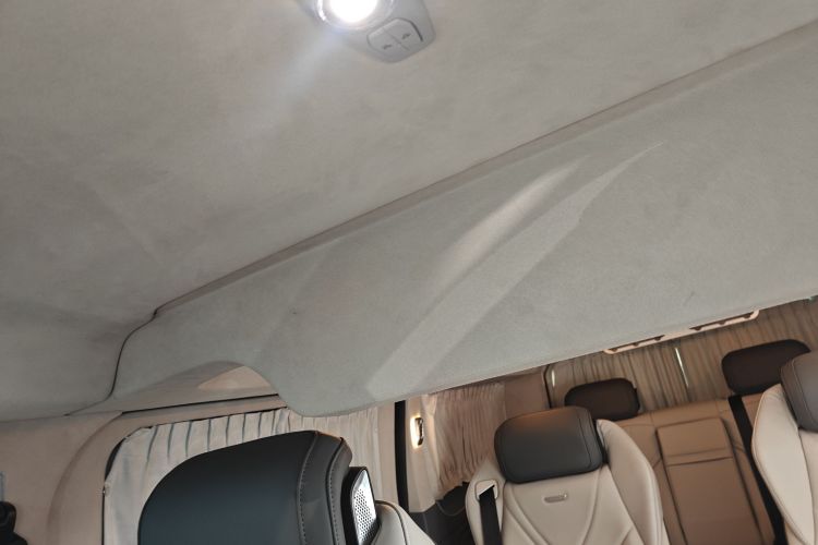 钧天 沃森威尔福特黑武士 2025款 2.0T 汽油巅峰版局部细节22