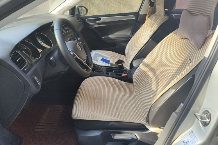 大众 高尔夫 2018款 1.6L 自动舒适型中控内饰19