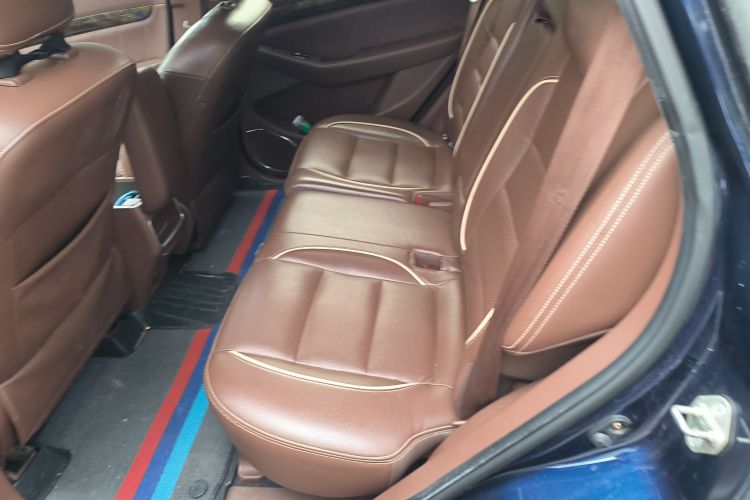 猎豹汽车 猎豹CS10 2017款 2.0T 自动都市型中控内饰21