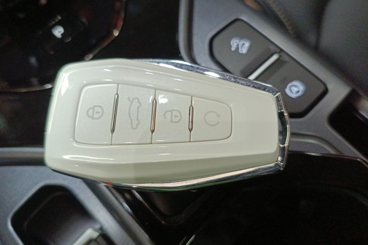 吉利汽车 吉利icon 2023款 1.5TD 主角中控内饰7001