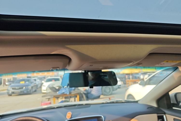 雪佛兰 科鲁泽 2022款 320 自动悦享天窗版局部细节22