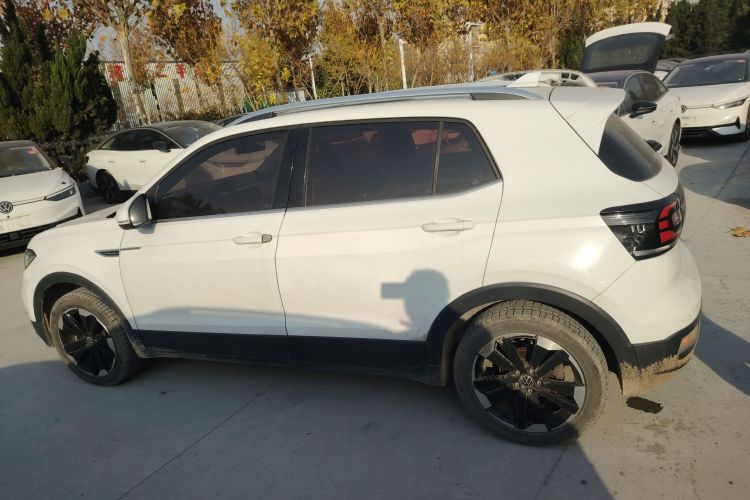 大众 探影 2021款 200TSI DSG 悦智联版车身外观4