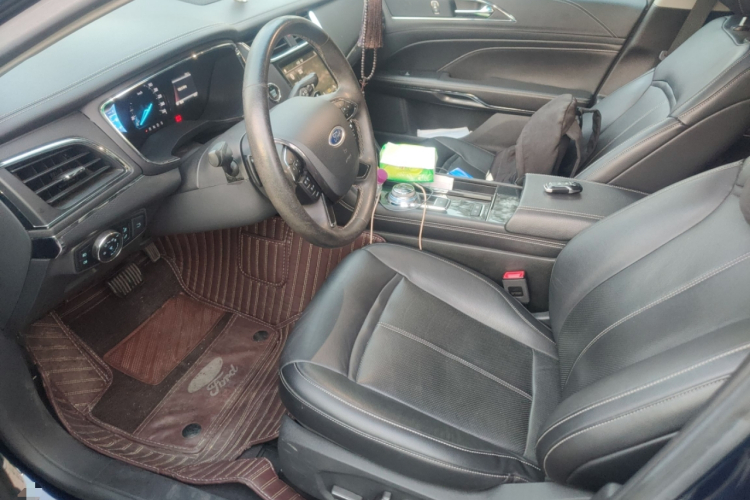 福特 金牛座 2017款 EcoBoost 245 时尚型中控内饰19