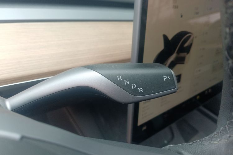 特斯拉 Model 3 2022款 后轮驱动版局部细节18