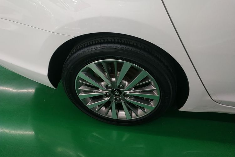 现代 名图 2017款 1.6T 自动智能型GLS 国V车身外观6008