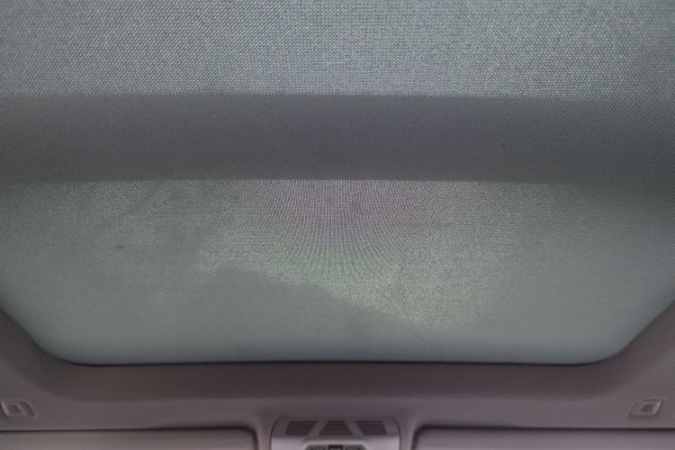 宝马1系 2019款 118i M运动套装中控内饰22