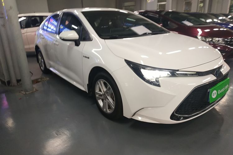 丰田 雷凌 2022款 双擎 1.8H E-CVT豪华版车身外观3