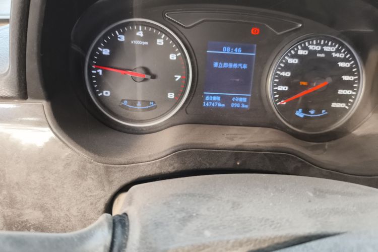 江淮瑞风 瑞风M4 2016款 2.0L 手动豪华型中控内饰15