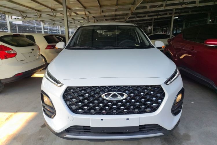 奇瑞 瑞虎3X 2024款 1.5L CVT卓越版车身外观2